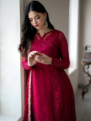 Woman wearing Aarohi Wine Luxury Embroidered Suit-Lahariya.com