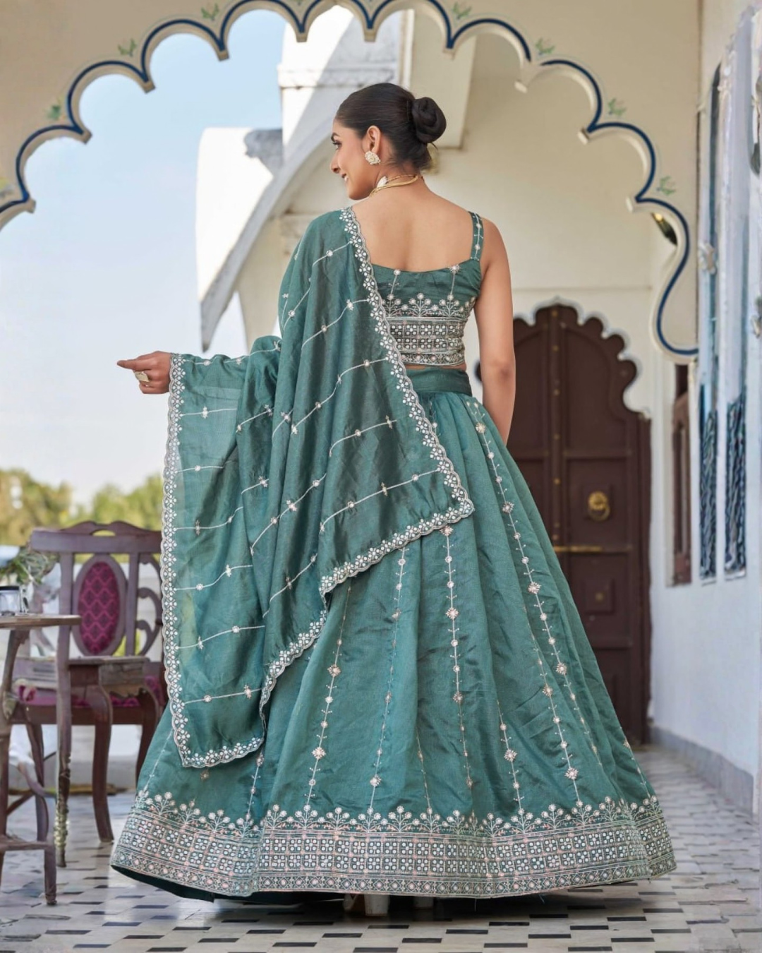 Dhriti_Silk_Bridal_Lehenga_Choli_Set_2