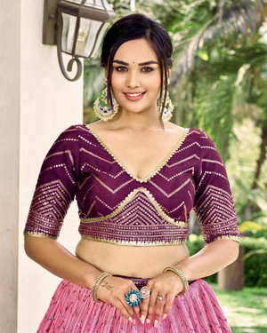 LavanyaPurpleEmbroideredLehengaCholiSet_8