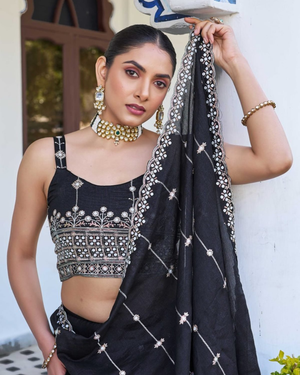 Sarika_Silk_Embroidered_Lehenga_Choli_Set_7