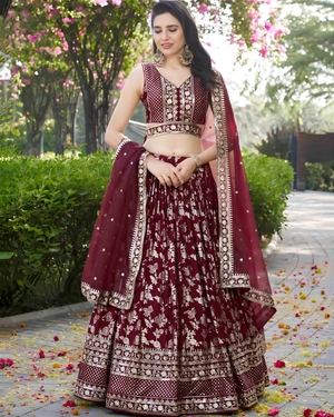 TanishkaMaroonBridalLehengaCholiSet_6
