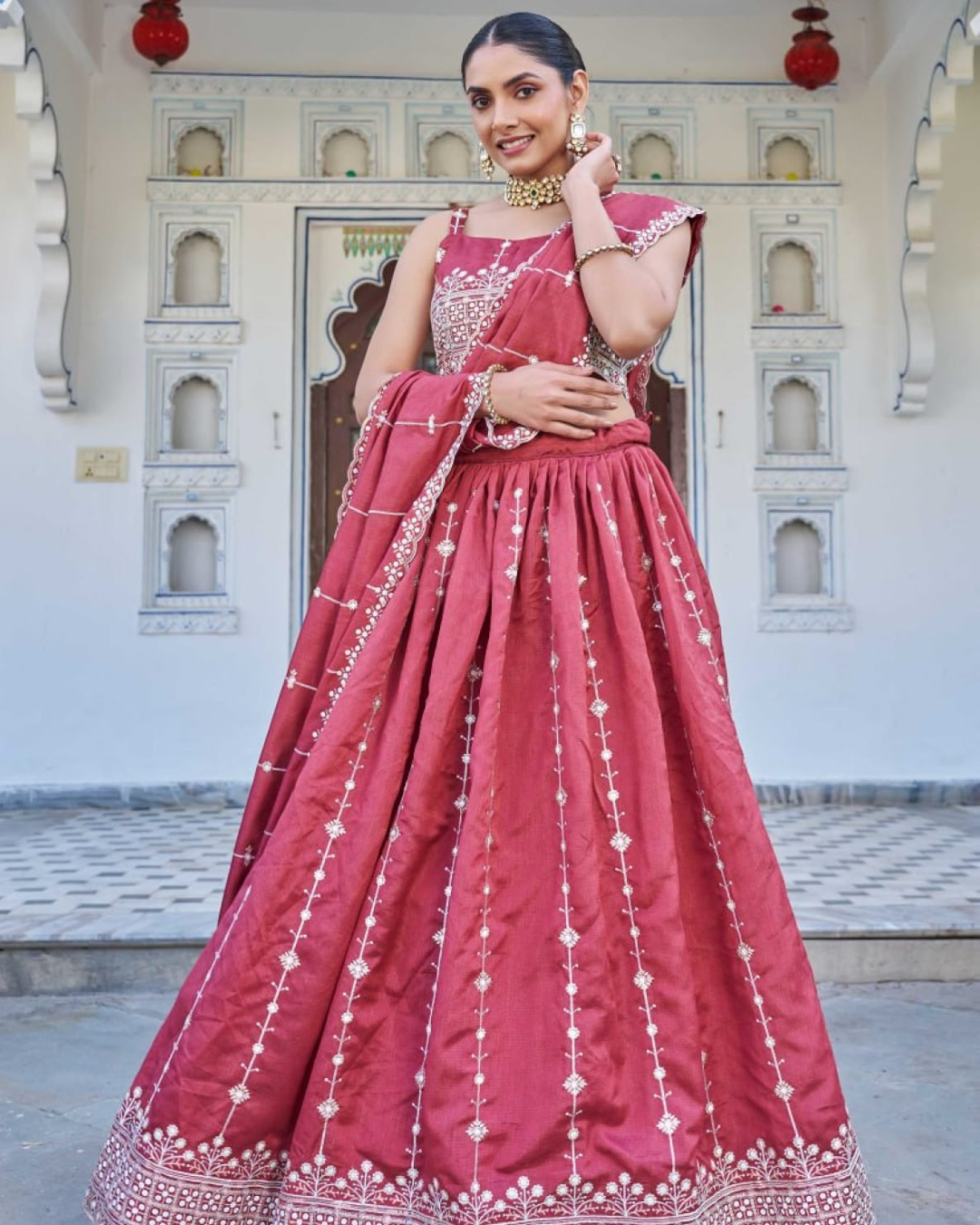 Amara_Silk_Embroidered_Lacha_Lehenga_Choli_Set
