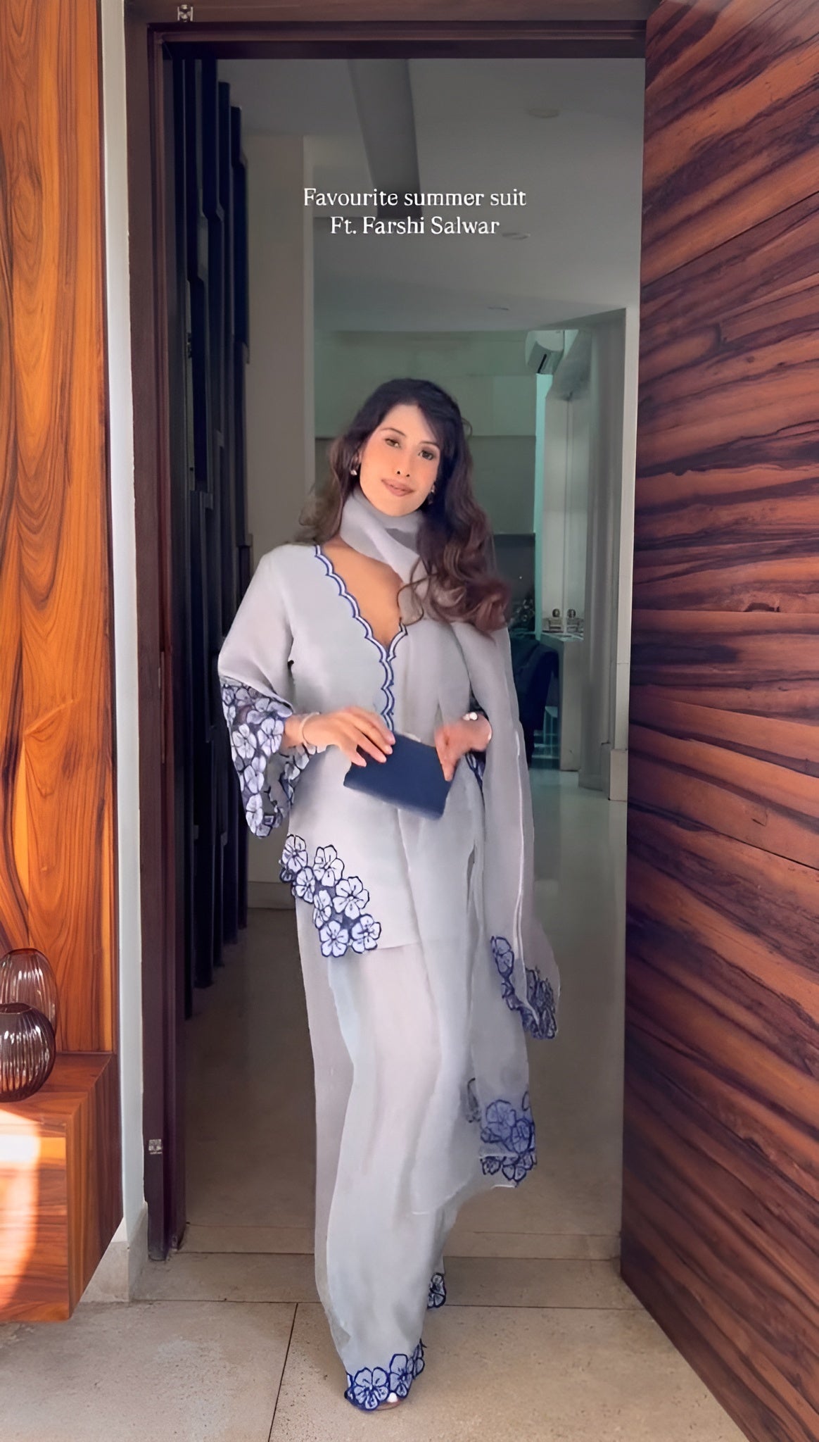 Women wearing Noor Bloom Embroidered Farshi Suit Set-Lahariya.com