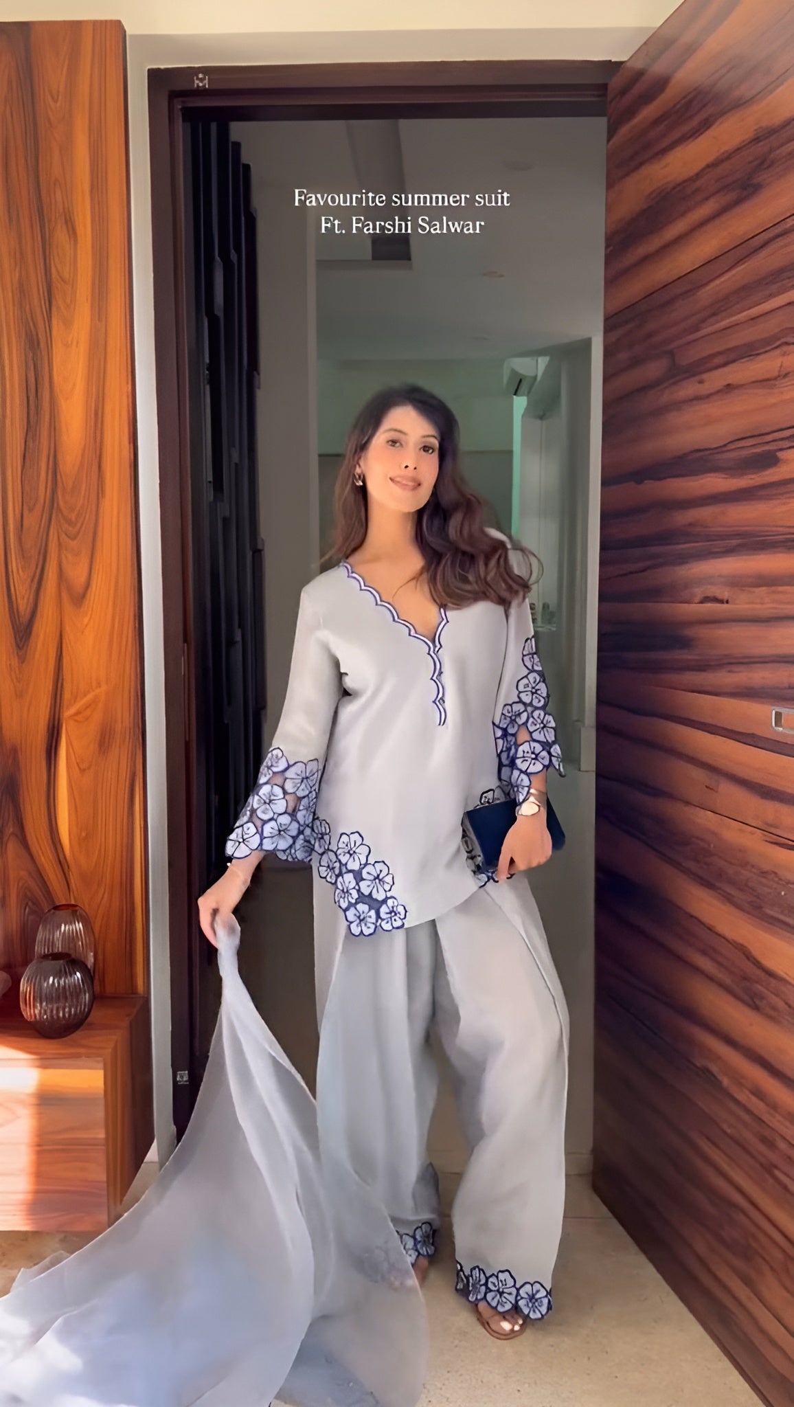 Women wearing Noor Bloom Embroidered Farshi Suit Set-Lahariya.com