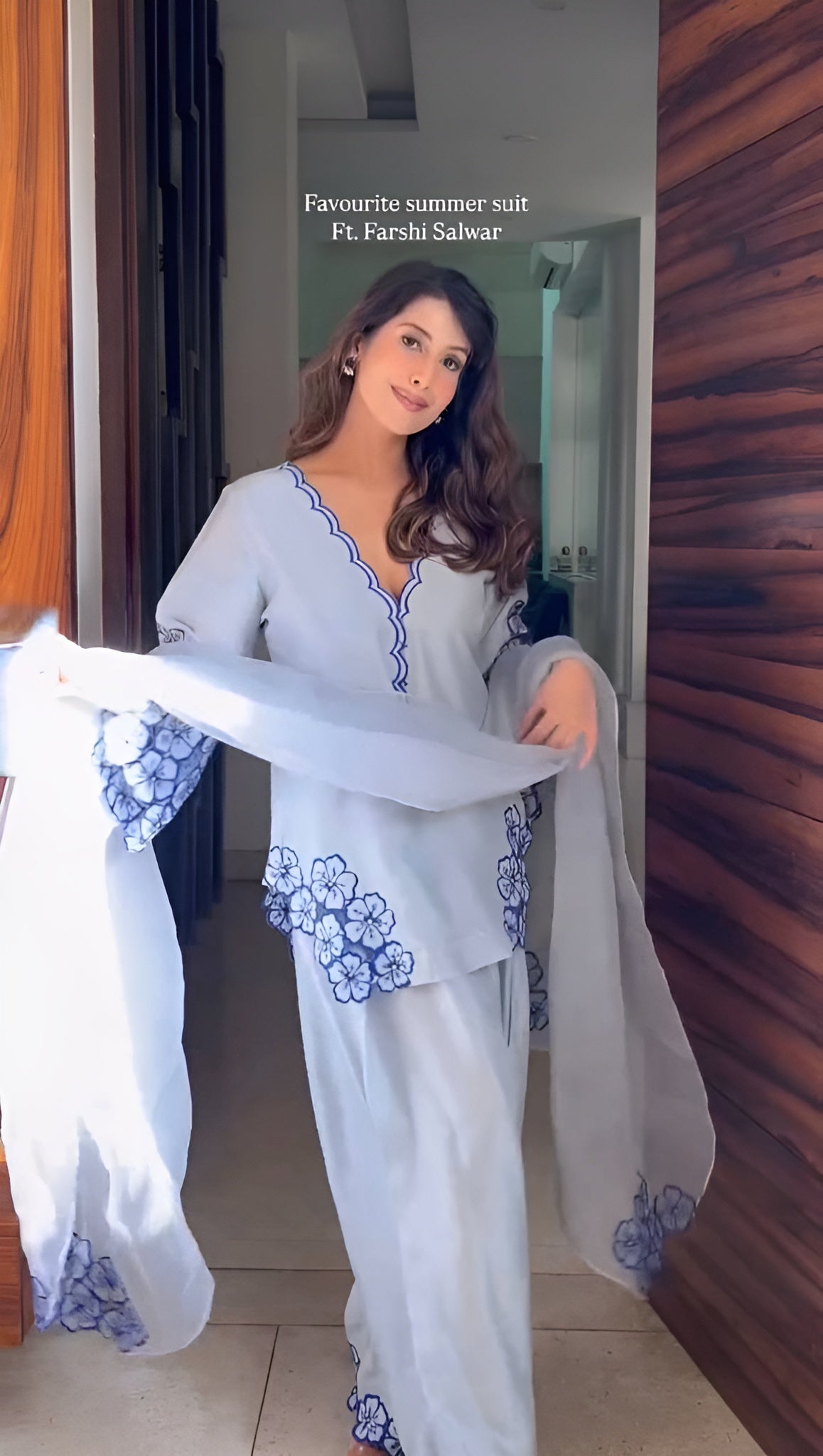 Women wearing Noor Bloom Embroidered Farshi Suit Set-Lahariya.com