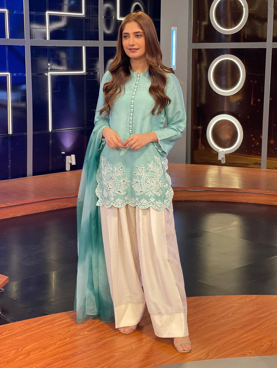 Piyu Aqua Georgette Kurta Set with Elegant Embroidery