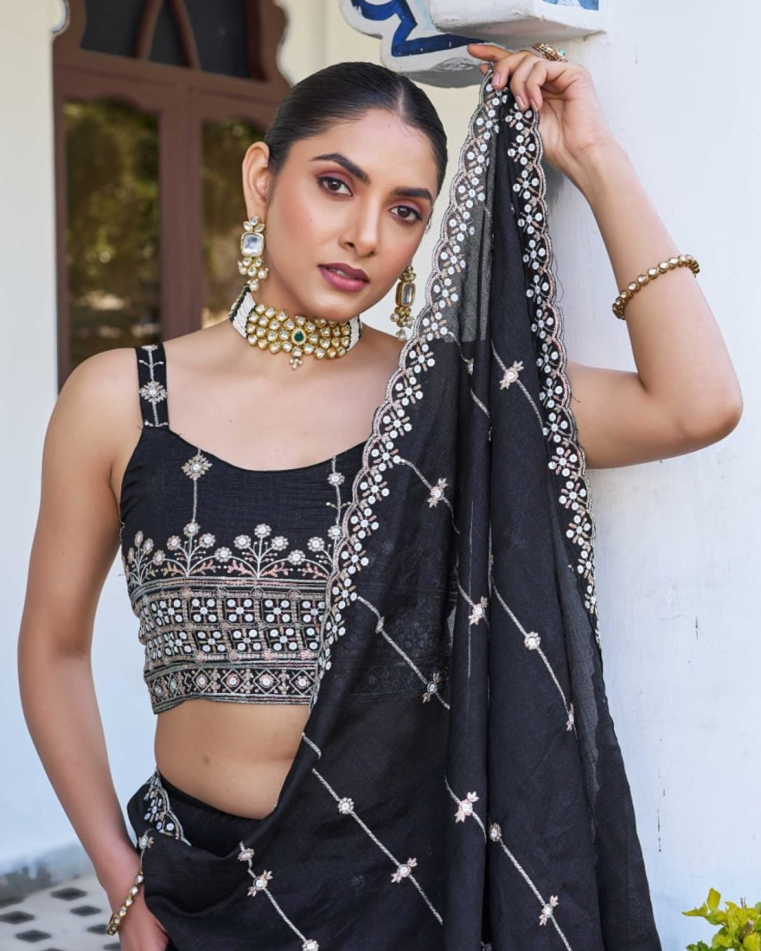 Sarika_Silk_Embroidered_Lehenga_Choli_Set_7