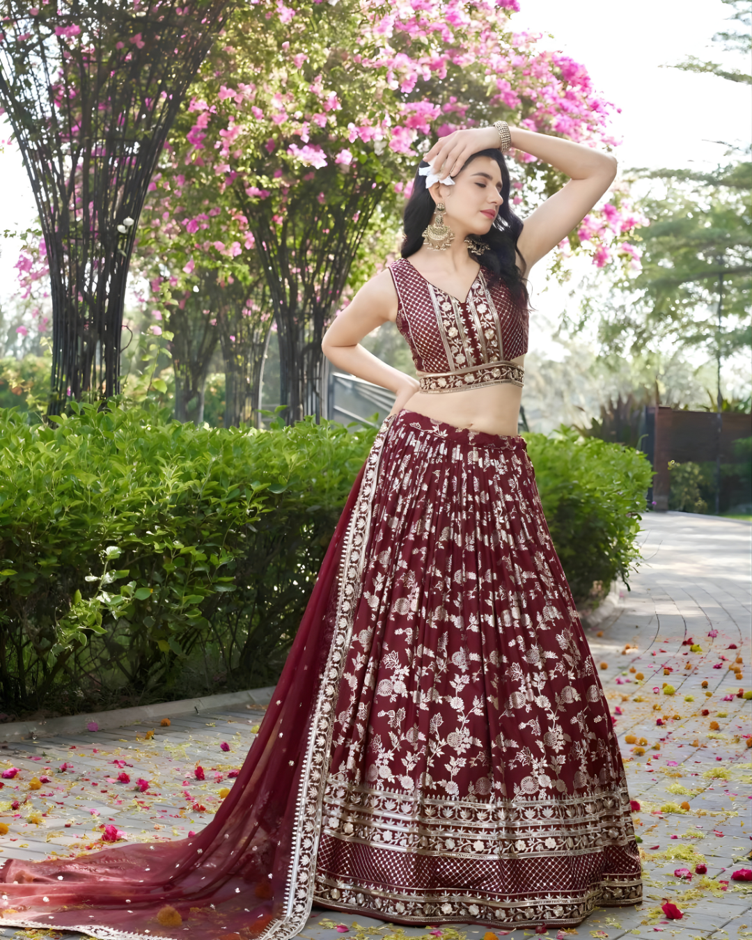 TanishkaMaroonBridalLehengaCholiSet_4