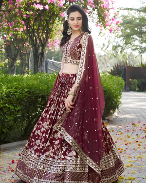 TanishkaMaroonBridalLehengaCholiSet_7