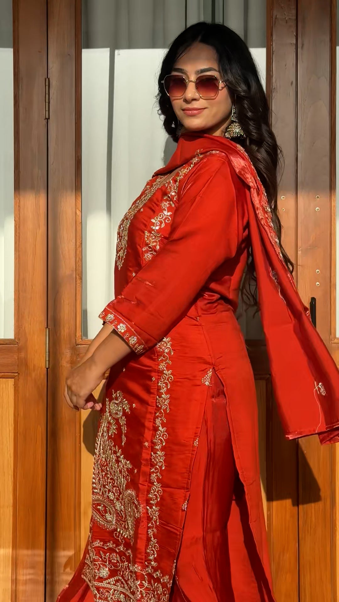 Zareen Vermilion Regal Zari Embroidered Silk Kurta Pant Set with Dupatta_6